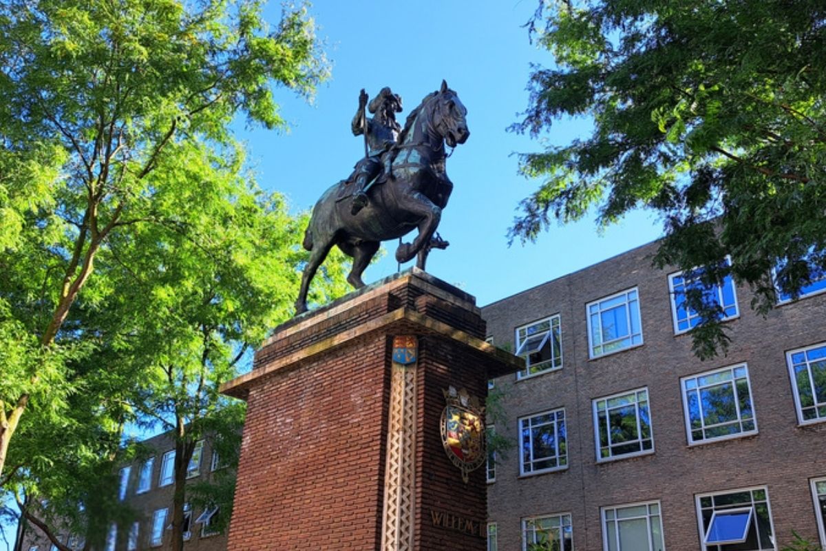 Ruiterstandbeeld stadhouder Willem III in Breda